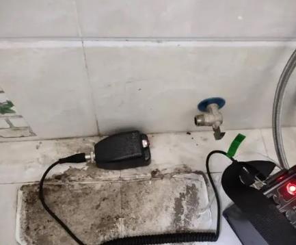 关岭屋顶漏水维修公司分享下卫生间漏水的危害及解决方法